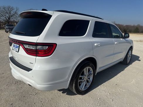 Used 2023 Dodge Durango GT image 7