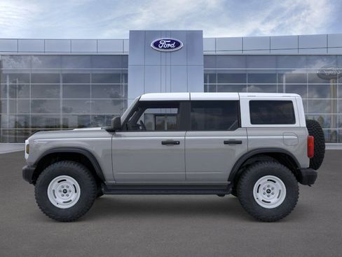 New 2026 Ford Bronco Heritage Edition AWD/4WD image 3