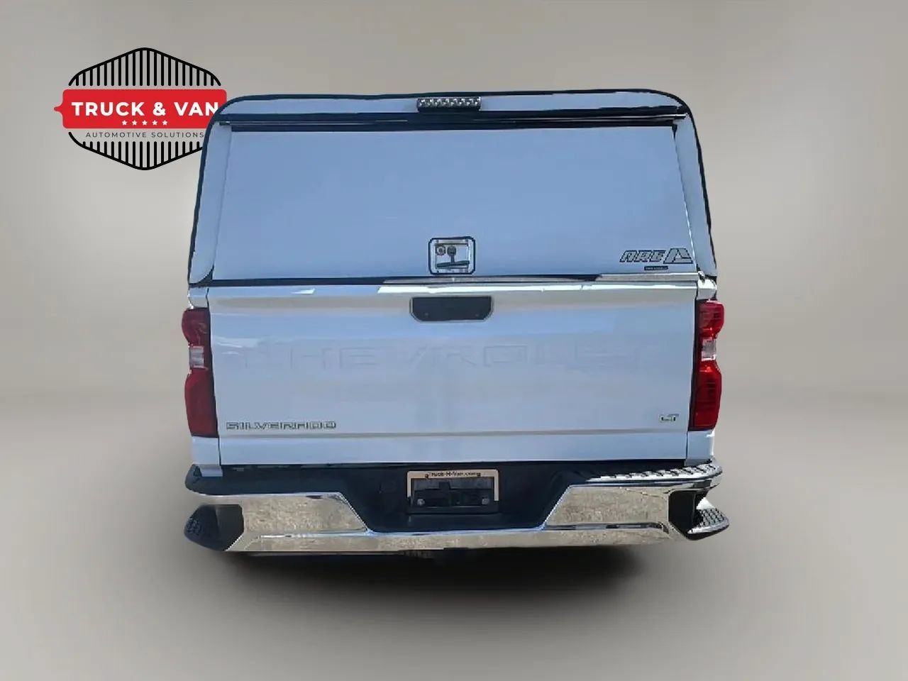 Used 2021 Chevrolet Silverado 2500 LT w/ Convenience Package AWD/4WD image 4