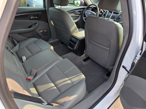 Used 2019 Chevrolet Impala LS image 26