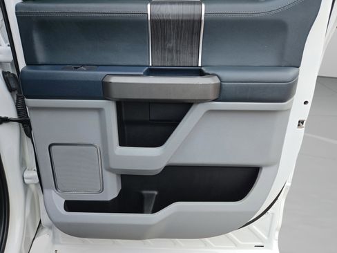 Used 2022 Ford F350 Limited w/ FX4 Off-Road Package image 34