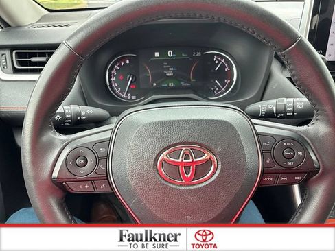 Used 2024 Toyota RAV4 Adventure AWD/4WD image 24