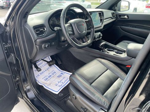 Used 2024 Dodge Durango GT image 10