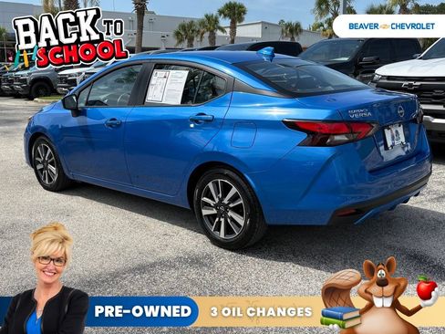 Used 2024 Nissan Versa SV FWD image 5