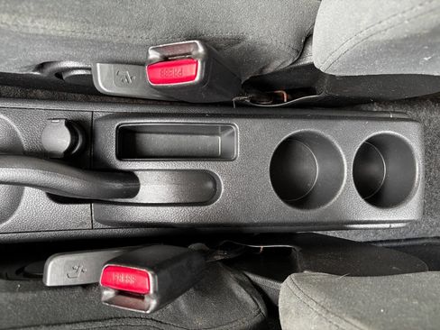 Used 2012 Nissan Versa 1.8 S w/ Plus Pkg image 27