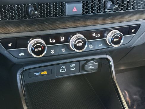 Certified 2024 Honda CR-V EX image 19