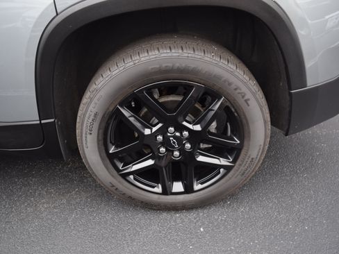 Used 2023 Chevrolet Traverse LT w/ LPO, Floor Liner Package AWD/4WD image 7