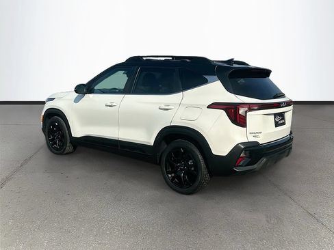 Certified 2024 Kia Seltos X-Line AWD/4WD image 5