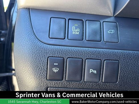 Used 2016 Toyota Highlander Limited FWD image 45
