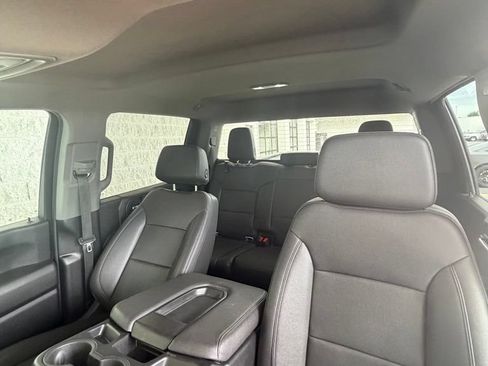 Used 2024 Buick Envision Preferred AWD/4WD image 2