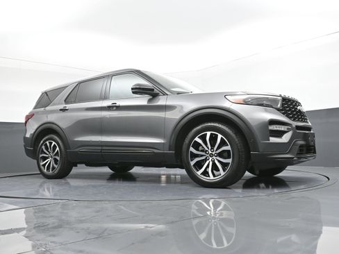 Used 2021 Ford Explorer ST w/ Equipment Group 401A image 22