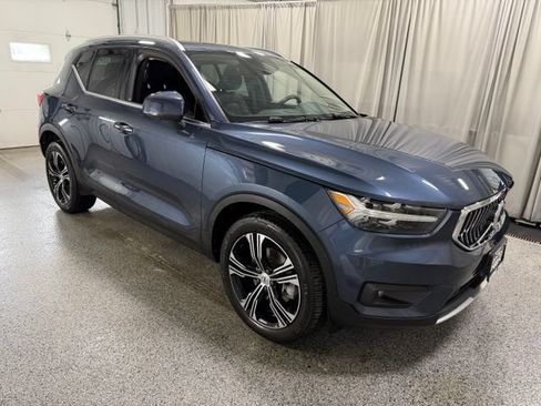 Used 2021 Volvo XC40 T5 Inscription AWD/4WD image 3
