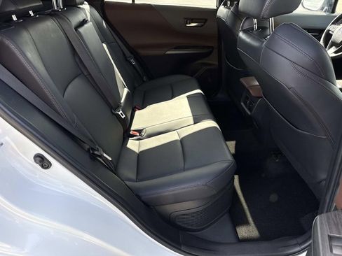 Used 2023 Toyota Venza XLE AWD/4WD image 21