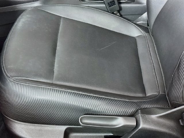 Used 2013 Volkswagen Beetle TDI FWD image 16