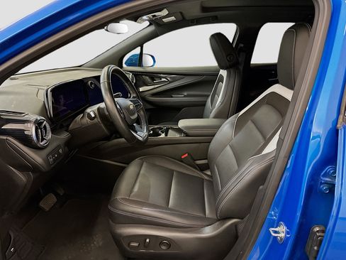 Used 2024 Chevrolet Blazer EV LT image 13