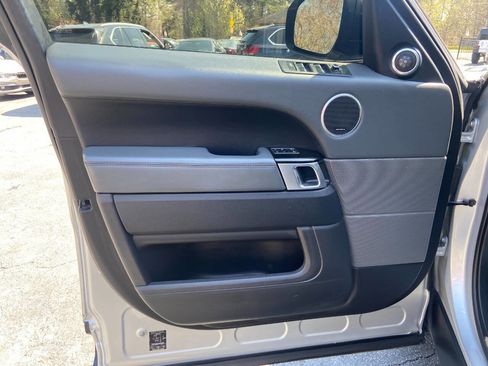 Used 2015 Land Rover Range Rover Sport Supercharged image 21