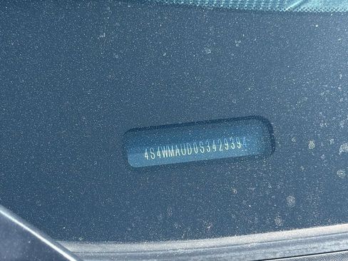 Certified 2025 Subaru Ascent Touring w/ Popular Package #2 AWD/4WD image 29