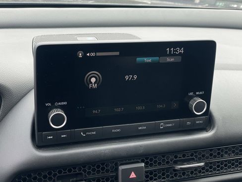 Certified 2025 Honda HR-V LX image 6