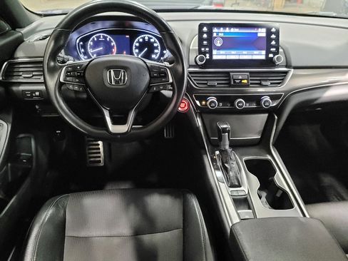 Used 2018 Honda Accord Sport image 22