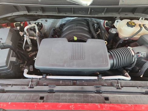 Used 2020 Chevrolet Silverado 1500 Custom w/ Custom Value Package AWD/4WD image 27