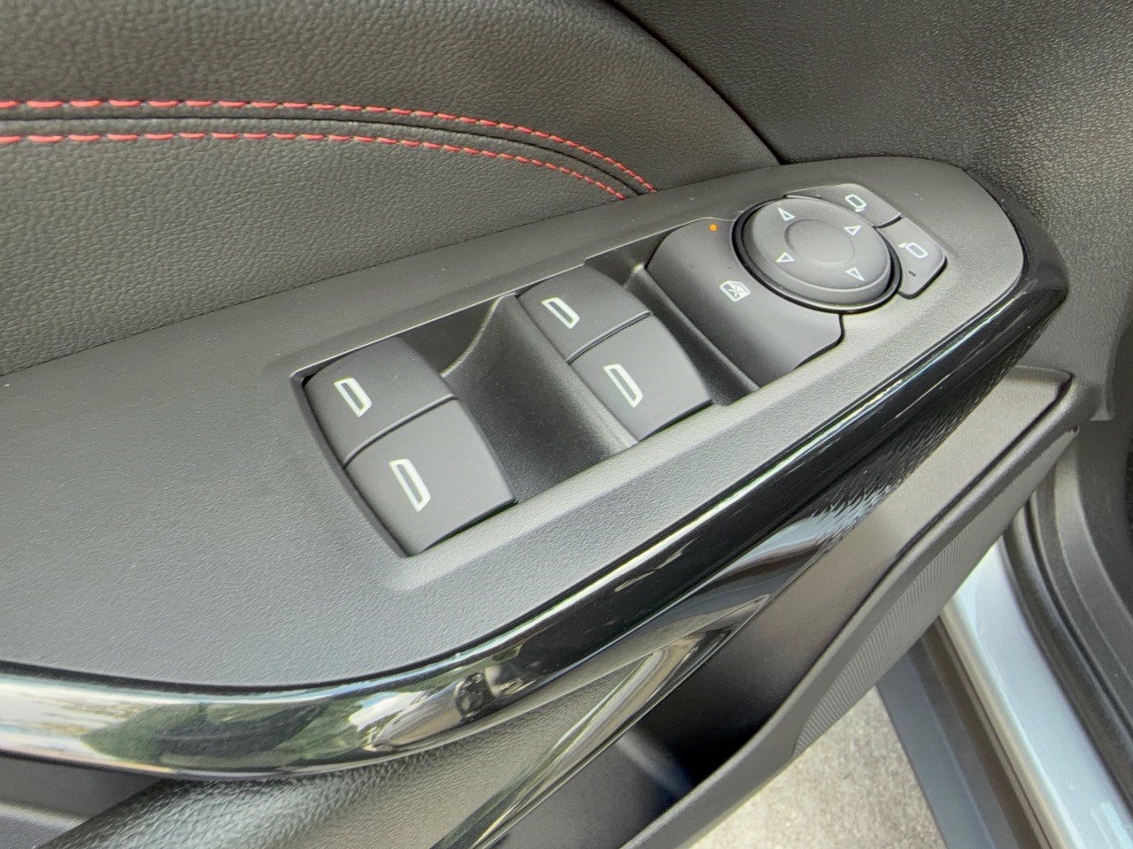 Used 2026 Chevrolet Trax RS w/ Driver Confidence Package FWD image 15