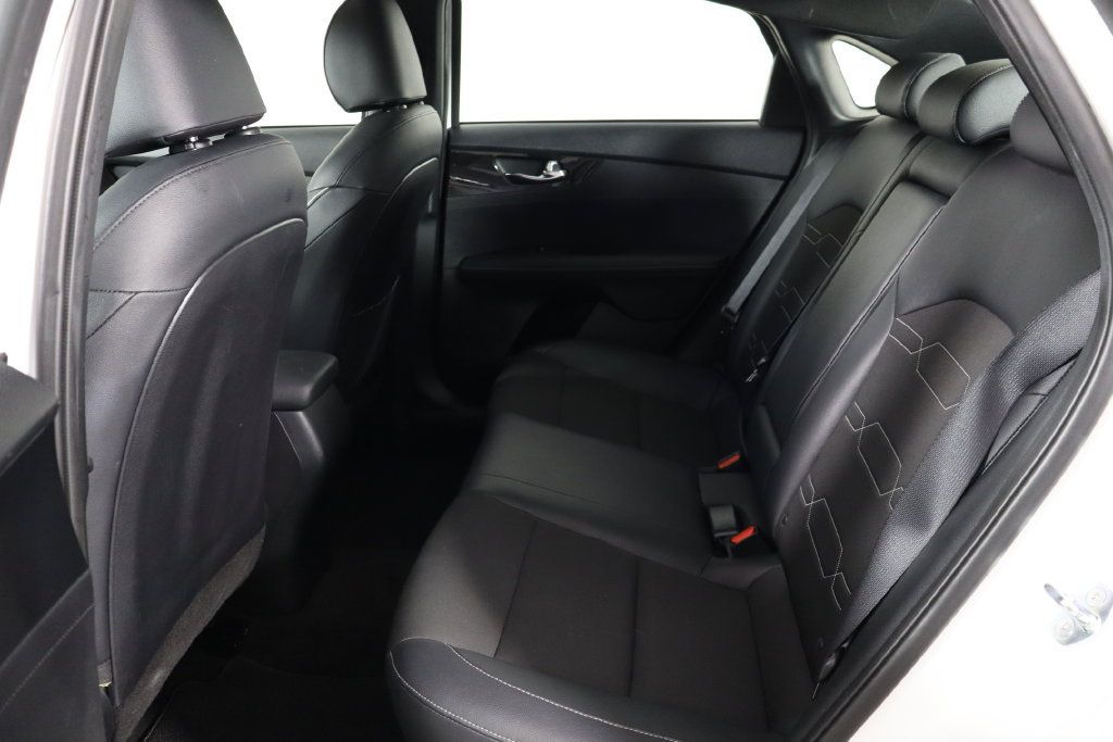Used 2024 Kia Forte GT-Line w/ GT-Line Premium Package FWD image 16