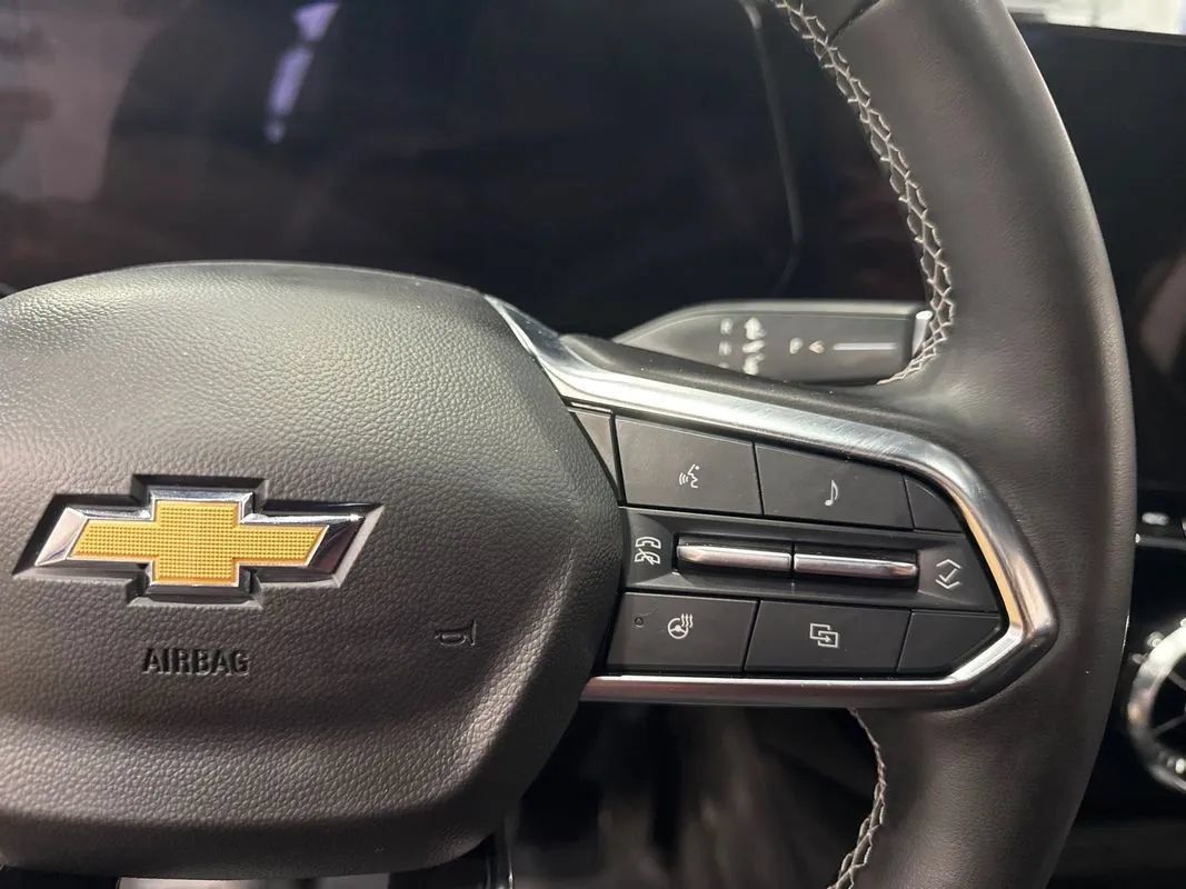 Used 2024 Chevrolet Blazer EV LT AWD/4WD image 86