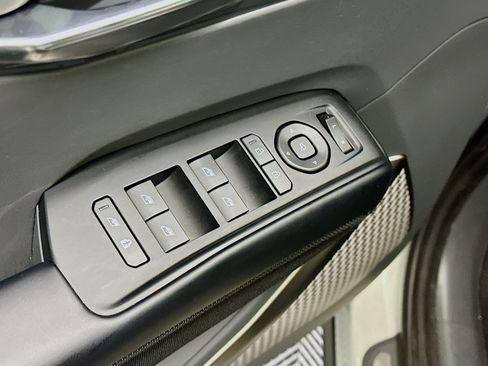 Used 2024 Kia EV9 GT-Line AWD/4WD image 15