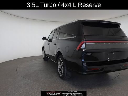 Used 2025 Lincoln Navigator L Reserve AWD/4WD image 13