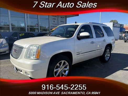 Used 2009 GMC Yukon Denali image 3