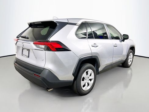 Used 2024 Toyota RAV4 LE image 4