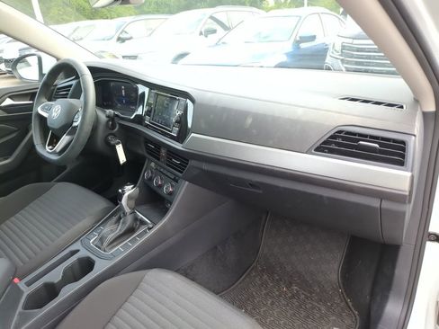 Used 2024 Volkswagen Jetta S FWD image 5
