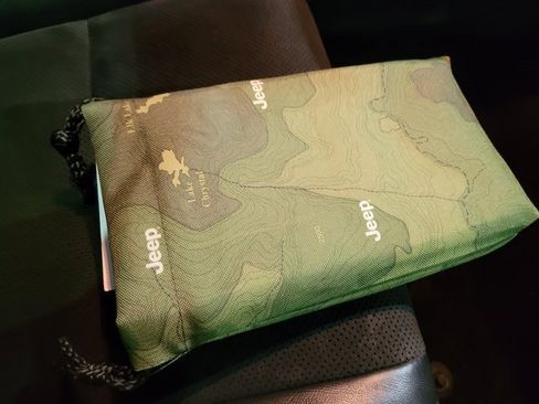 Used 2020 Jeep Grand Cherokee Altitude image 67