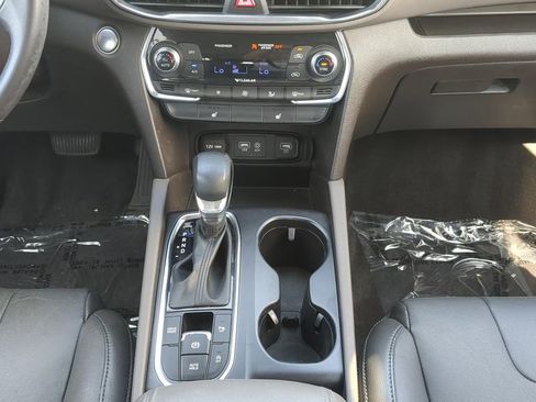 Used 2019 Hyundai Santa Fe SEL FWD image 15