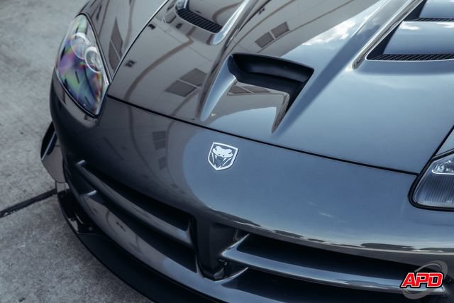 Used 2009 Dodge Viper ACR RWD image 25