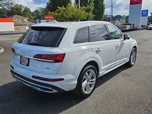 Used 2023 Audi Q7 3.0T Premium Plus image 5
