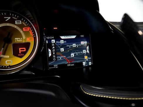 Certified 2022 Ferrari 812 GTS RWD image 35