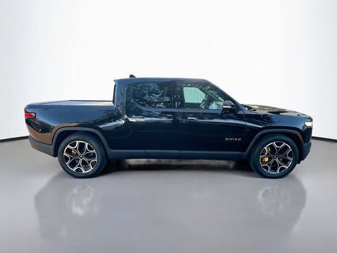 Used 2022 Rivian R1T Adventure image 9