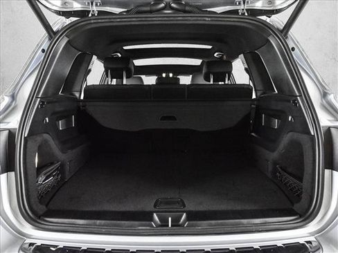 Certified 2025 Mercedes-Benz GLB 250 4MATIC image 6