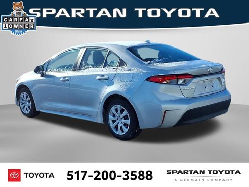 Used 2023 Toyota Corolla LE image 9