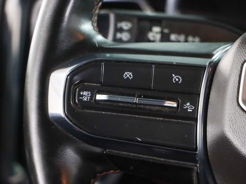 Used 2023 GMC Canyon AT4 w/ AT4 Premium Package image 14