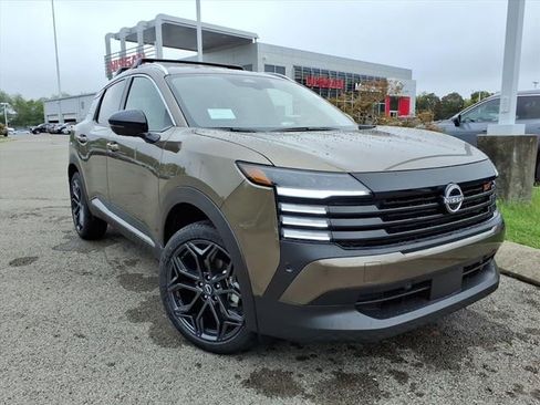 New 2026 Nissan Kicks SR w/ SR Premium Package image 1