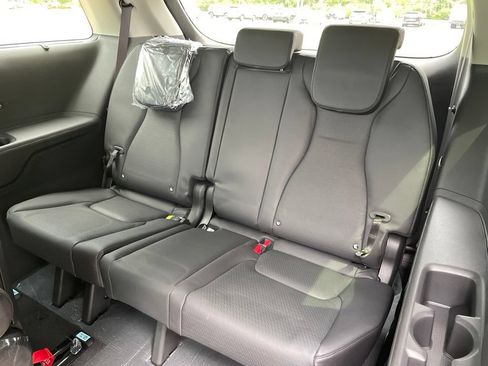 New 2027 Kia Carnival SX Prestige FWD image 15