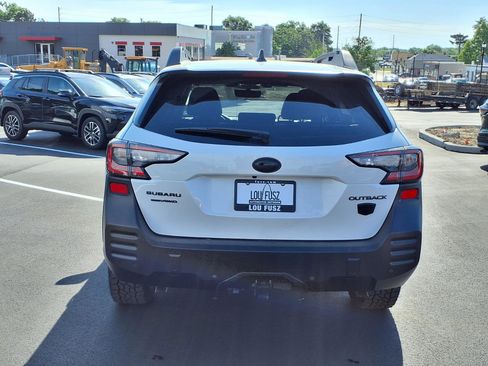 Used 2025 Subaru Outback Wilderness AWD/4WD image 31