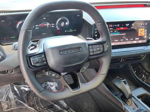 Used 2024 Dodge Charger Daytona Scat Pack w/ Plus Group AWD/4WD image 3