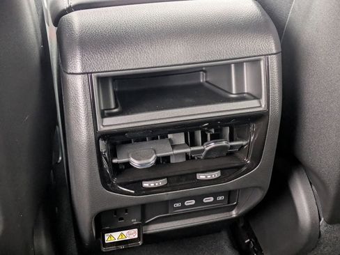 New 2026 Jeep Grand Cherokee Altitude AWD/4WD image 26