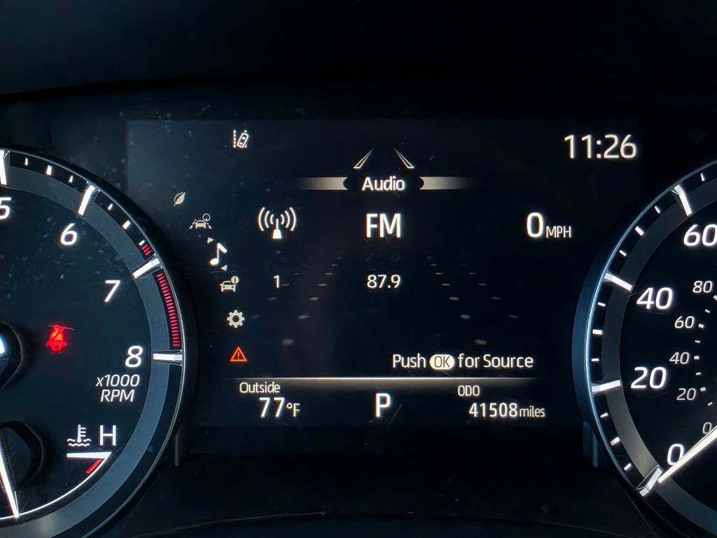 Used 2021 Toyota Highlander Platinum AWD/4WD image 32
