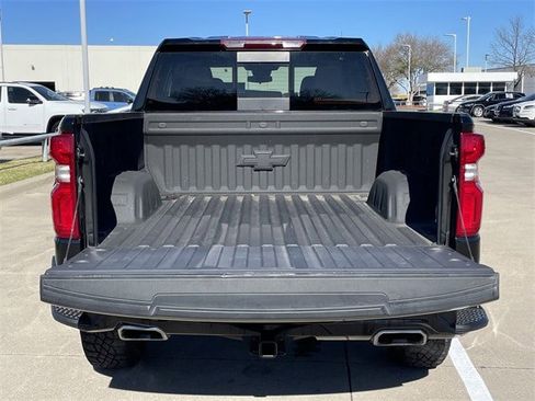 Used 2024 Chevrolet Silverado 1500 LT Trail Boss w/ LT Trail Boss Premium Package image 30