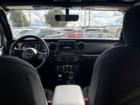 Used 2022 Jeep Gladiator Sport image 22