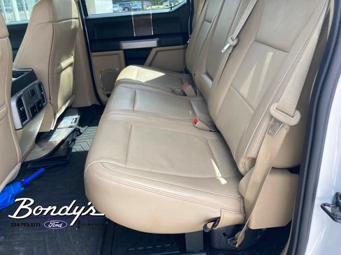 Used 2019 Ford F250 Lariat w/ Lariat Value Package AWD/4WD image 7